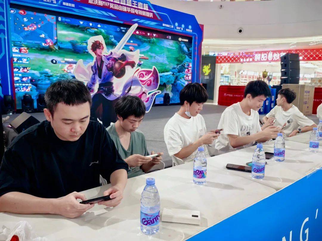 队19年的 队19年的